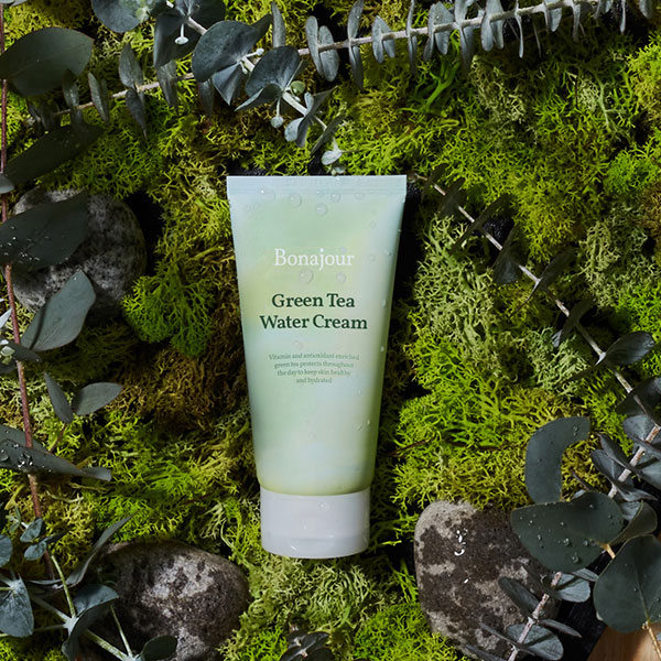 Bonajour Green Tea Water Cream 100ml – Best Price for Hydrating Green Tea Moisturizer in Pakistan | K-Beauty Product.