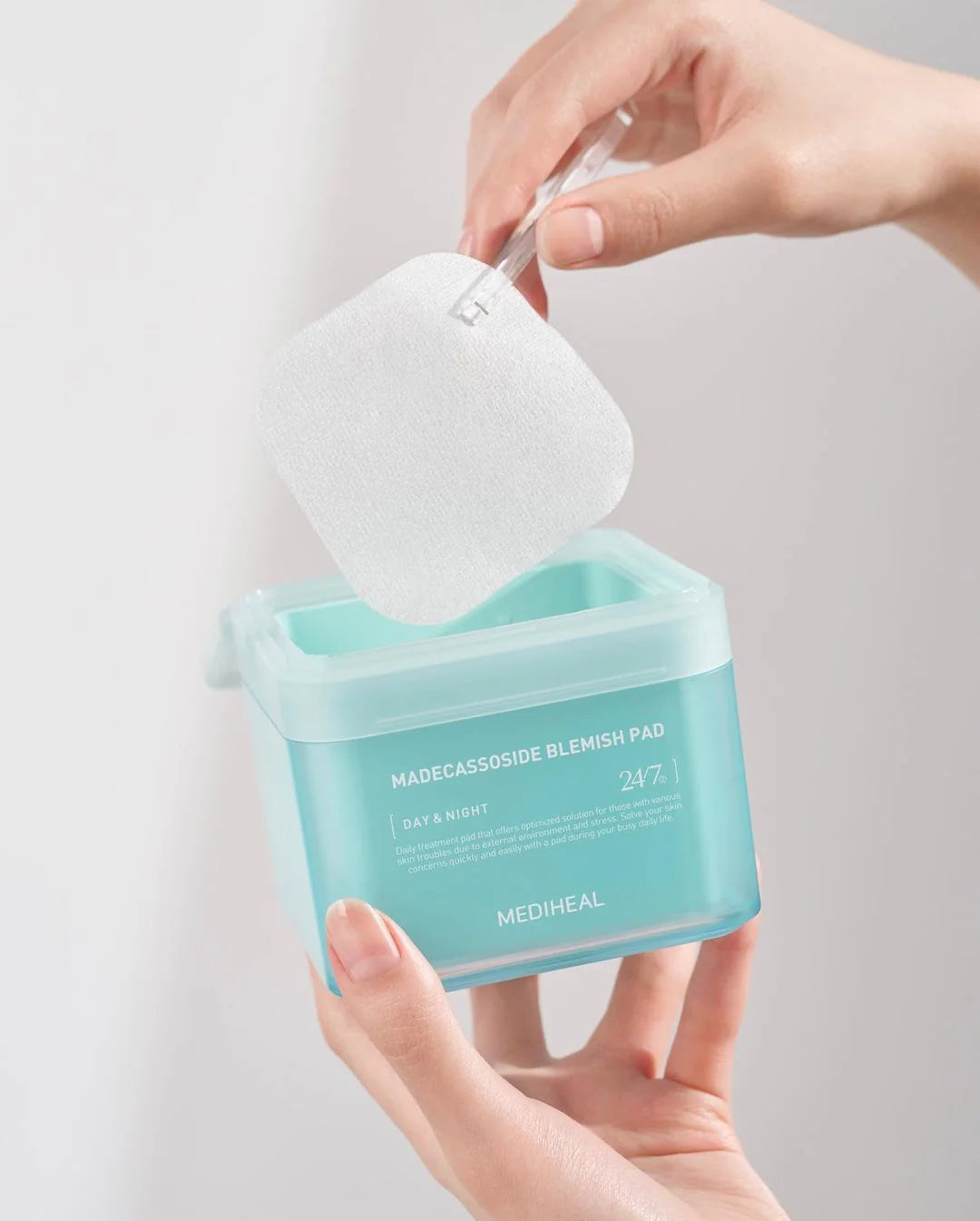 Mediheal Madecassoside Blemish Pad 100 Pads for blemish-prone skin in Pakistan