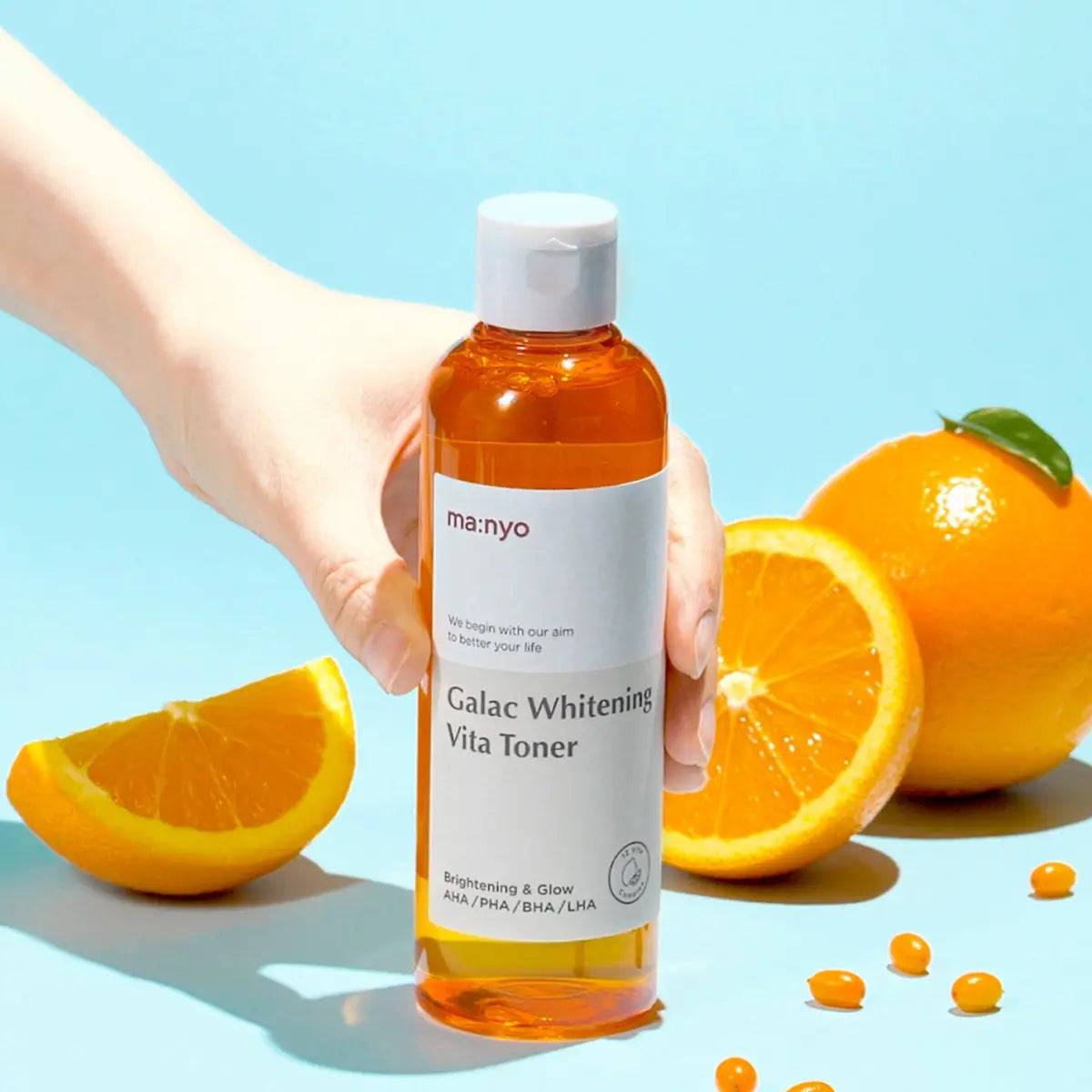ma:nyo Galac Whitening Vita Toner 210ml